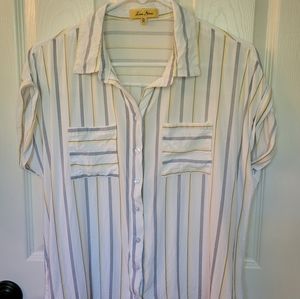 EUC Love Notes Women's Blouse